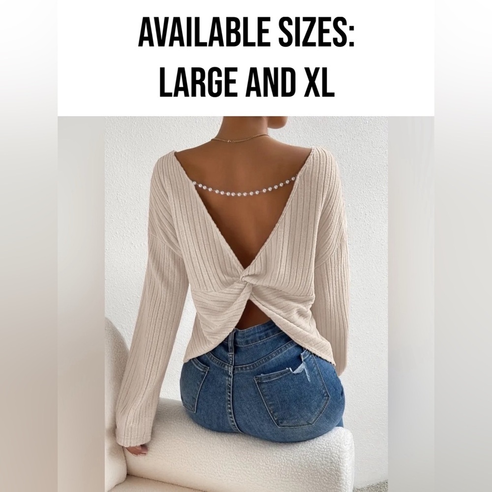 New-Solid Twist Back V-Neck Top - image 1